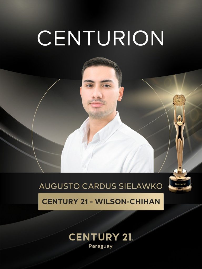 Reconocimiento Centurion de Century 21 Paraguay a Augusto Cardús
